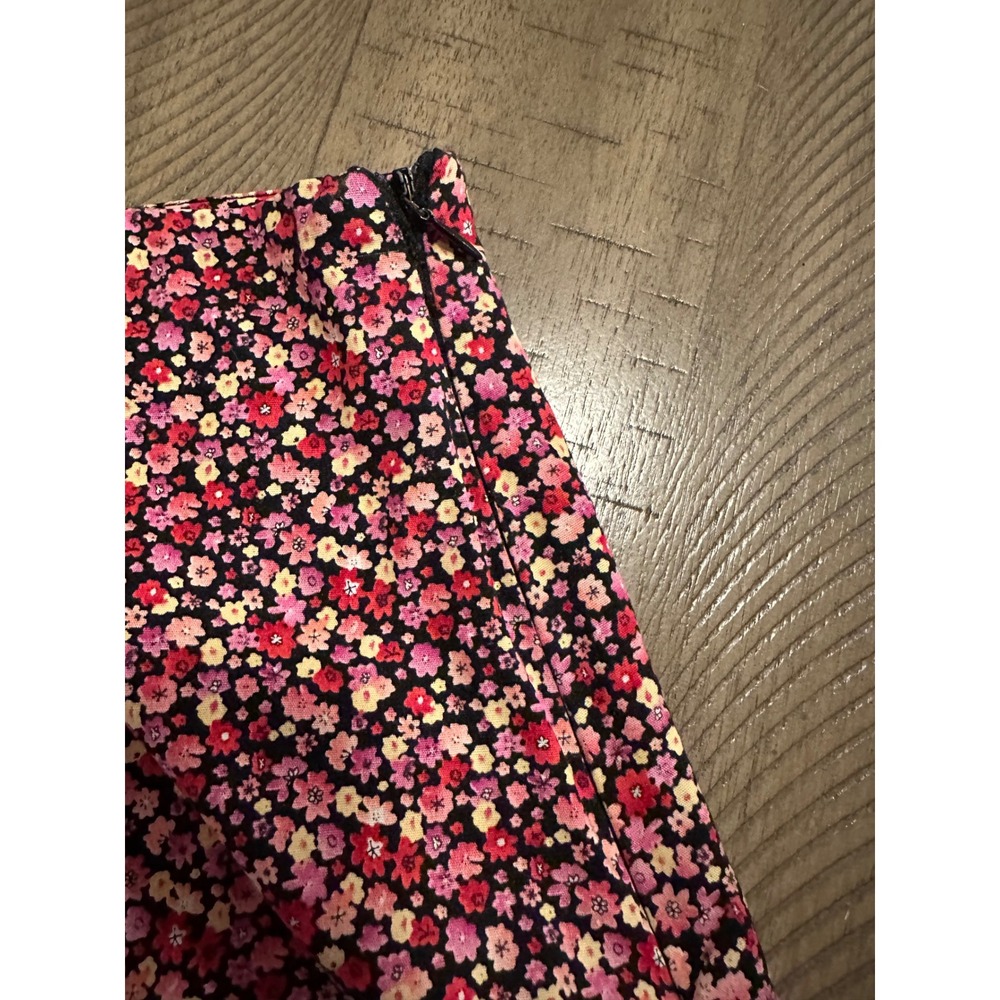 Vintage 90s CLIO Floral Mini Skirt - Made in USA Size 10 - Picture 6 of 6